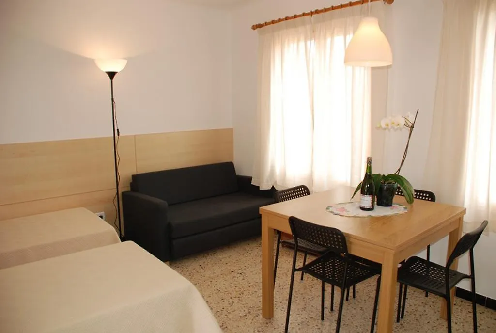 Appartement Apartaments Margarita Sabina Pinell Castell-Castell-Platja d'Aro